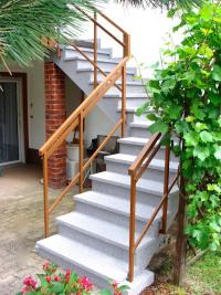 97204-hoechberg-balkon-terrasen-sanierung-beschichtung-wagner-steinteppich-0_thumbnail_200x267px.jpg